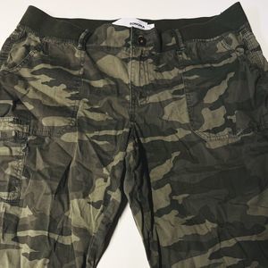 Camo Cargo Capris
